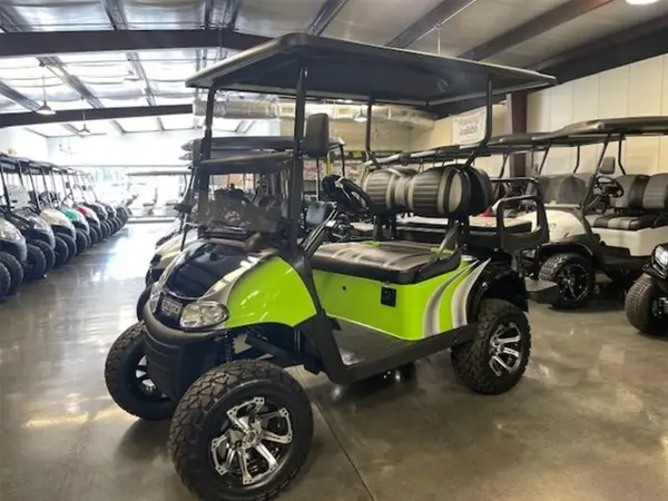 2019 E-Z-GO Freedom® RXV® 2+2 (PTV) Electric