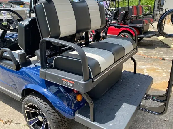 2022 Evolution Classic 4 Pro Electric Golf Cart