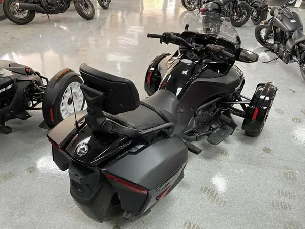 2019 Can-Am Spyder F3-T