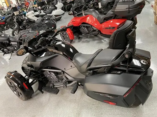 2019 Can-Am Spyder F3-T