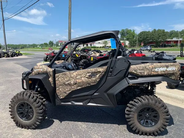 2023 Can-Am Commander X MR 1000R