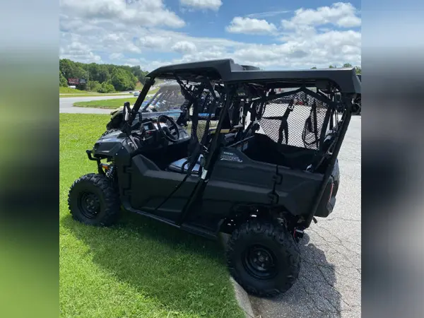 Pre-Owned 2015 Honda Pioneer 700-4